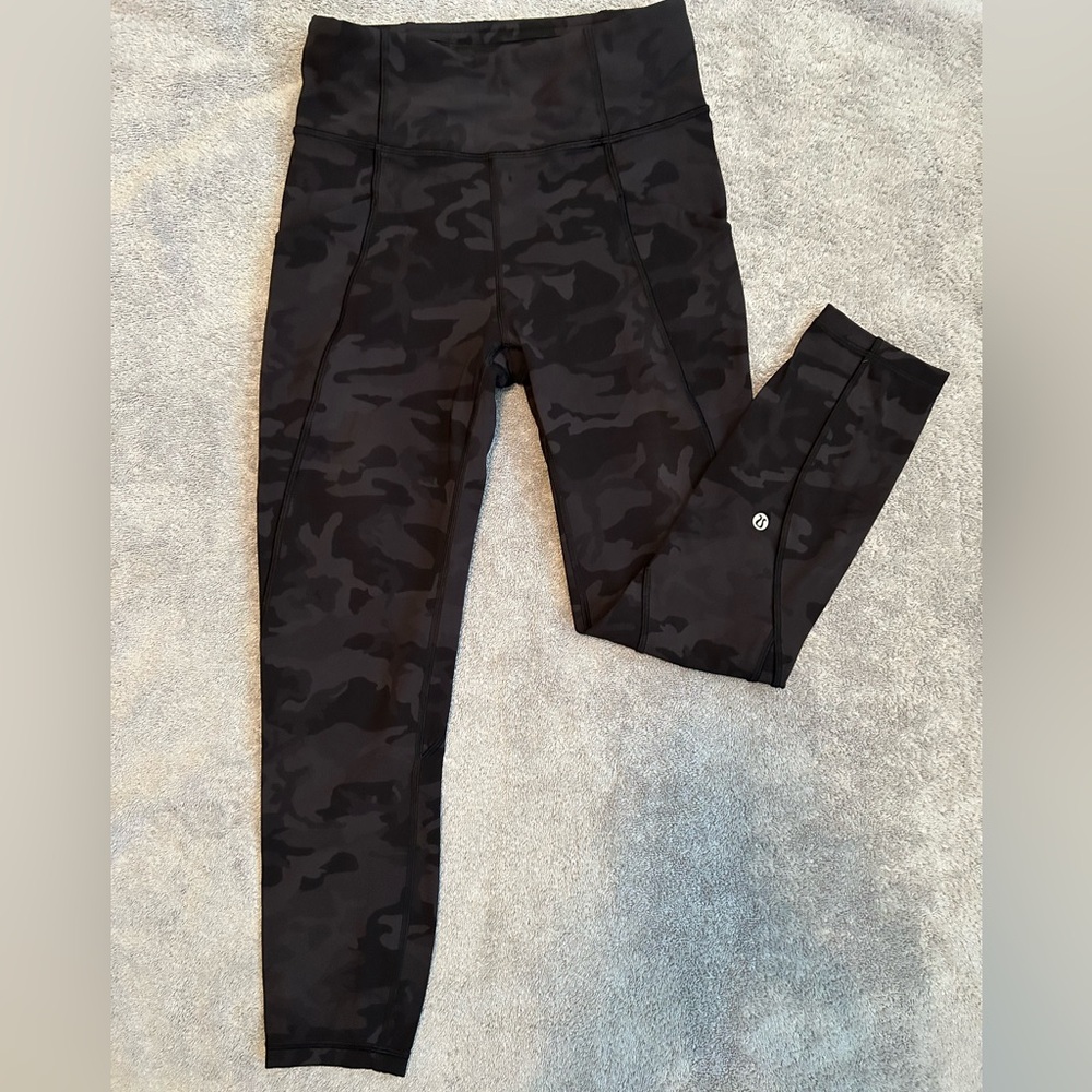 Lululemon Camo Time To Sweat Crop Leggings 23”